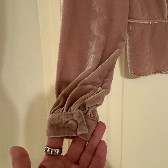 Reformation Dusty Pink Velvet Wrap Blouse - Picture 4 of 6